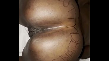 Sluttydesires – amateur ebony shakes ass for her new boss